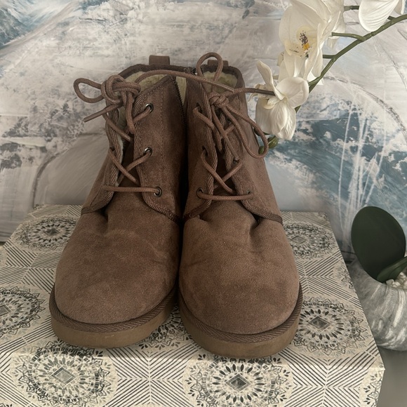 Dunes wedge booties. Brown, size 8 - Picture 4 of 5